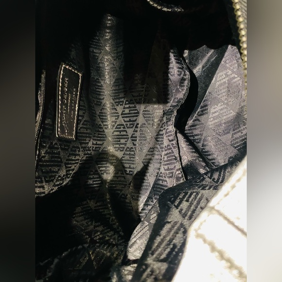 Kurt Geiger Metallic Silver Quilted Shoulder Bag - Picture 9 of 9